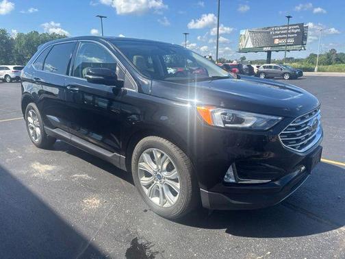 Agate Black 2020 Ford Edge Titanium