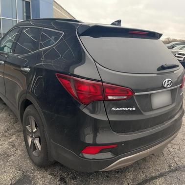 2016 Hyundai SANTA FE SE