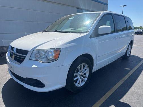 Bright White Clearcoat 2016 Dodge Grand Caravan SXT