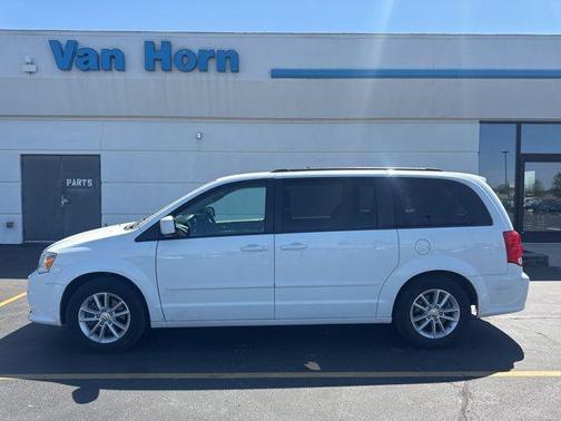 Bright White Clearcoat 2016 Dodge Grand Caravan SXT