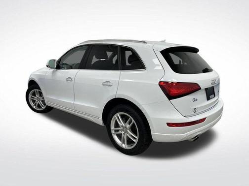 2017 Audi Q5 2.0T Premium Plus
