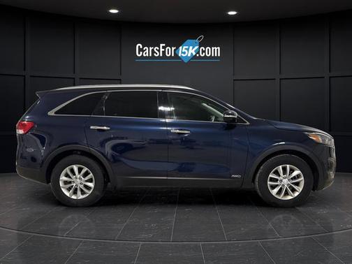 2016 Kia Sorento LX