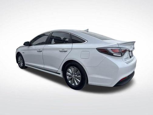 2016 Hyundai SONATA Hybrid SE