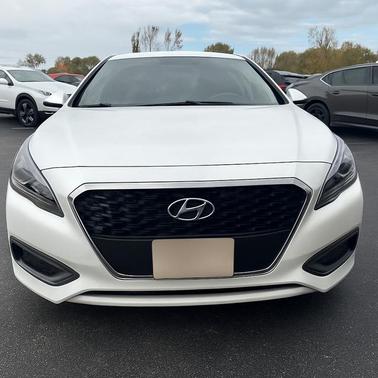 2016 Hyundai SONATA Hybrid SE
