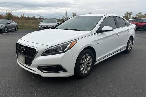 2016 Hyundai SONATA Hybrid SE