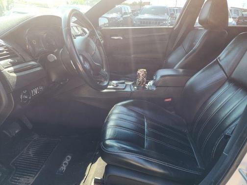 2016 Chrysler 300 S