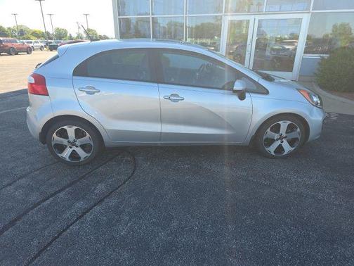 Bright Silver 2012 Kia Rio5 SX