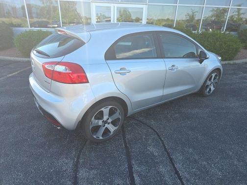 Bright Silver 2012 Kia Rio5 SX