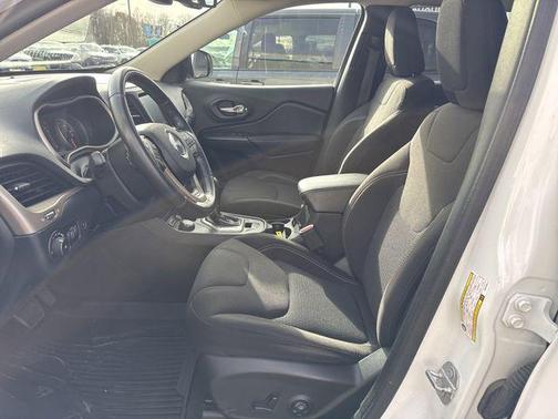 2016 Jeep Cherokee 75th Anniversary