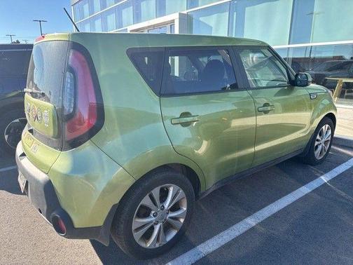 2015 Kia Soul +