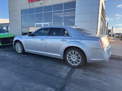 2012 Chrysler 300 S