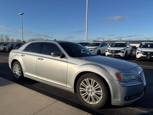 2012 Chrysler 300 S