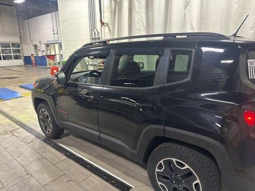 2017 Jeep Renegade Trailhawk