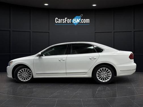 2017 Volkswagen Passat 1.8T SE