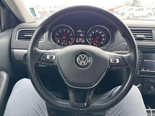 2017 Volkswagen Jetta 1.4T SE