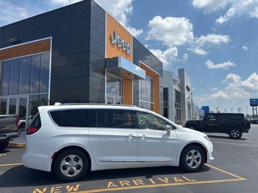 2017 Chrysler Pacifica Limited