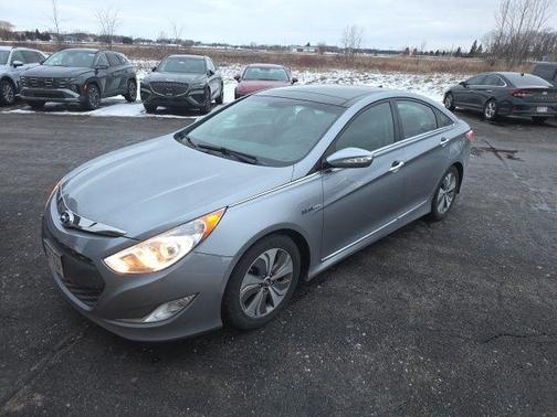 2014 Hyundai SONATA Hybrid Limited