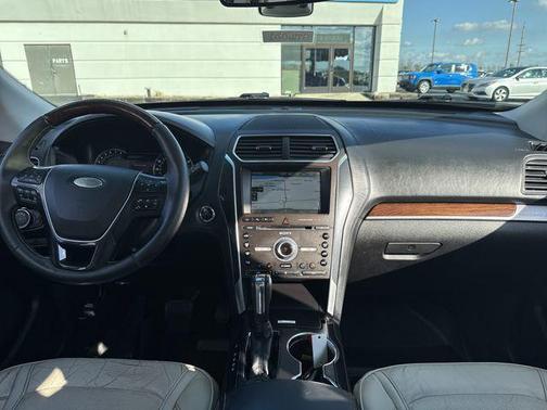 2016 Ford Explorer Platinum