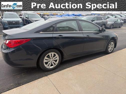 Pacific Blue Pearl 2011 Hyundai SONATA GLS