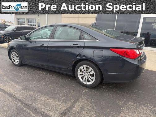Pacific Blue Pearl 2011 Hyundai SONATA GLS