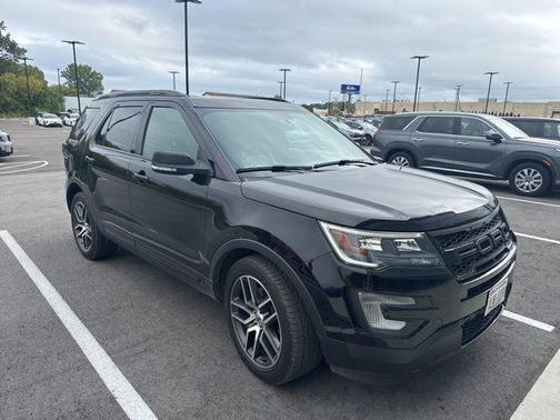 2017 Ford Explorer sport