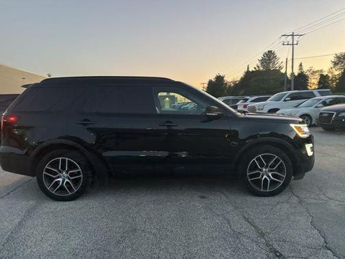 2017 Ford Explorer sport