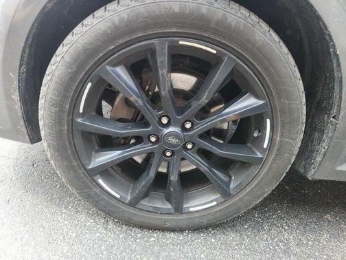 Magnetic 2016 Ford Flex SEL