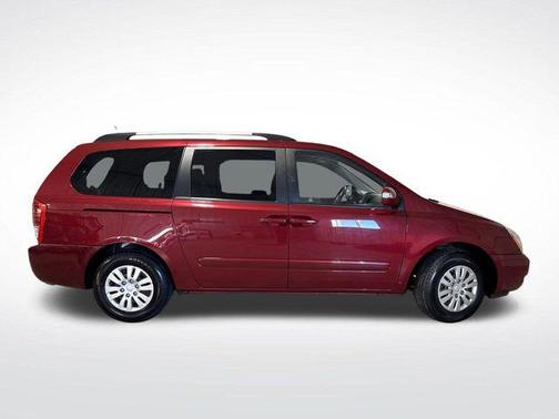 2012 Kia Sedona LX