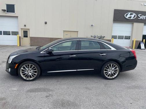 2013 Cadillac XTS Platinum