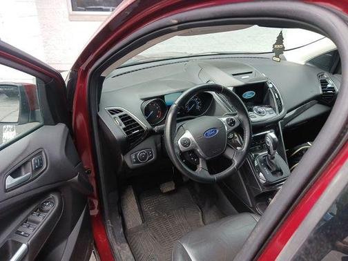 Sunset 2016 Ford Escape Titanium