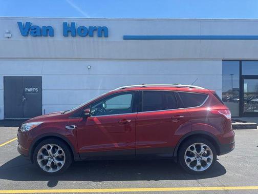 Sunset 2016 Ford Escape Titanium