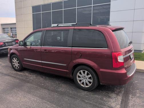 Deep Cherry Red Crystal 2011 Chrysler Town & Country Touring-L