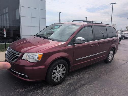 Deep Cherry Red Crystal 2011 Chrysler Town & Country Touring-L