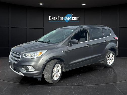 Magnetic 2017 Ford Escape SE