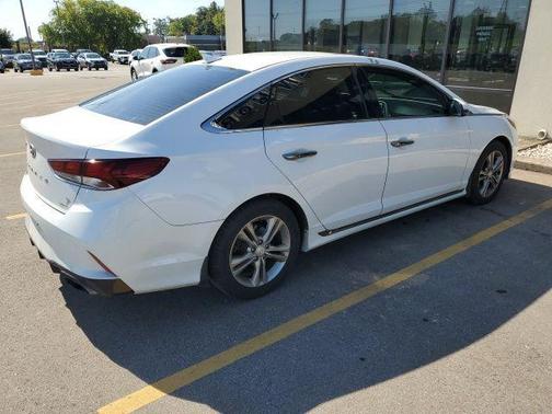 2018 Hyundai SONATA Sport