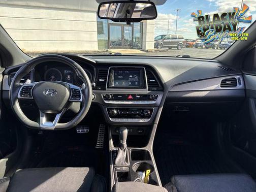 2018 Hyundai SONATA Sport