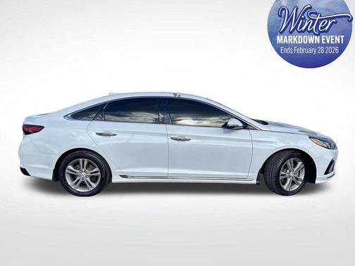 2018 Hyundai SONATA Sport