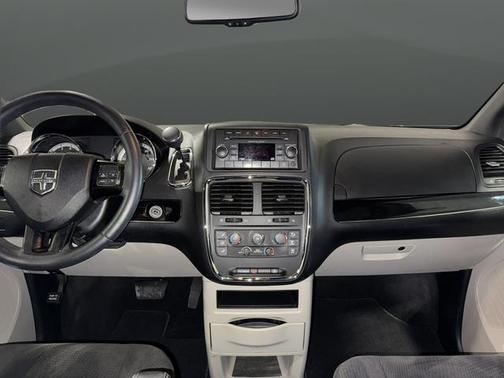 2014 Dodge Grand Caravan AVP/SE