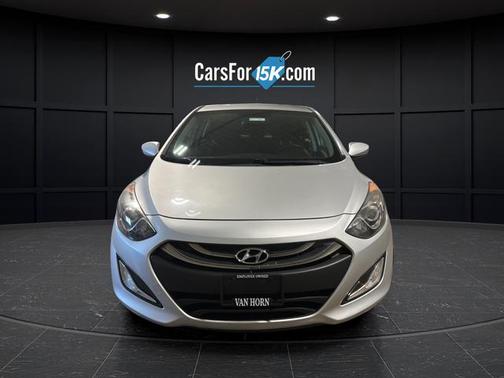 Shimmering Silver 2014 Hyundai Elantra GT Base