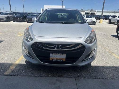 Shimmering Silver 2014 Hyundai Elantra GT Base