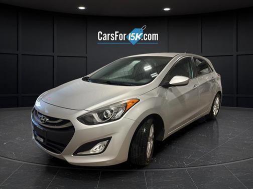 Shimmering Silver 2014 Hyundai Elantra GT Base