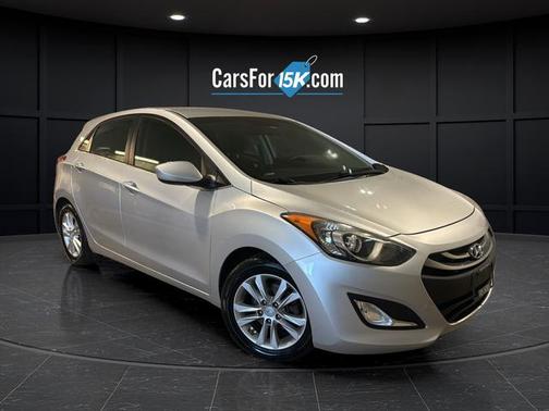 Shimmering Silver 2014 Hyundai Elantra GT Base
