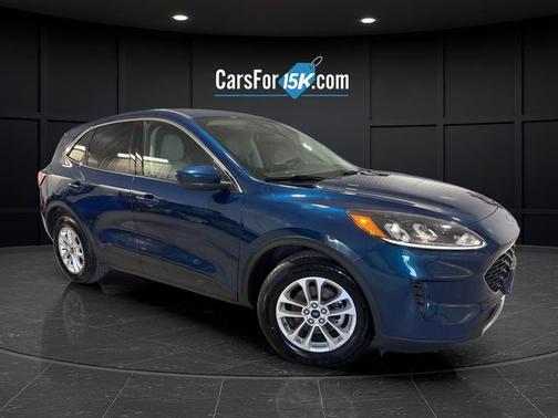 2020 Ford Escape SE
