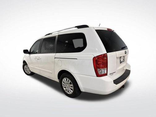 2012 Kia Sedona LX