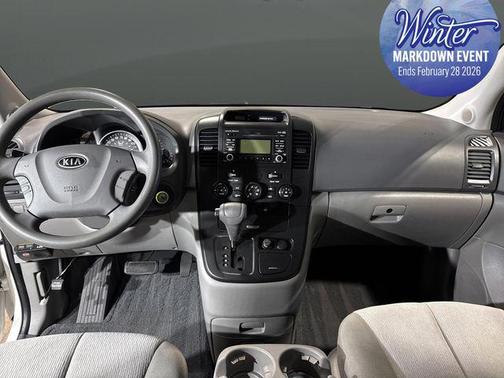 2012 Kia Sedona LX