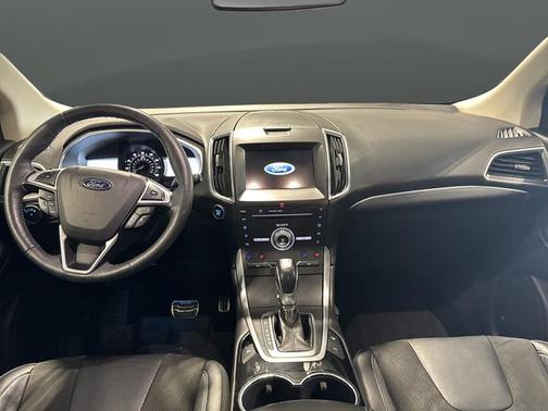 2017 Ford Edge Sport