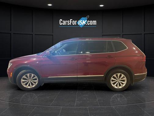 Cardinal Red Metallic 2018 Volkswagen Tiguan 2.0T SE 4MOTION