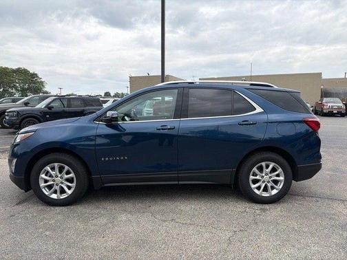 Pacific Blue Metallic 2019 Chevrolet Equinox 1LT