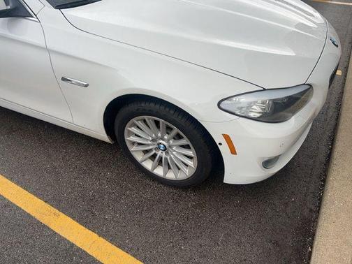 Alpine White 2013 BMW 535 xDrive