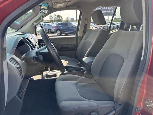 2013 Nissan Xterra S